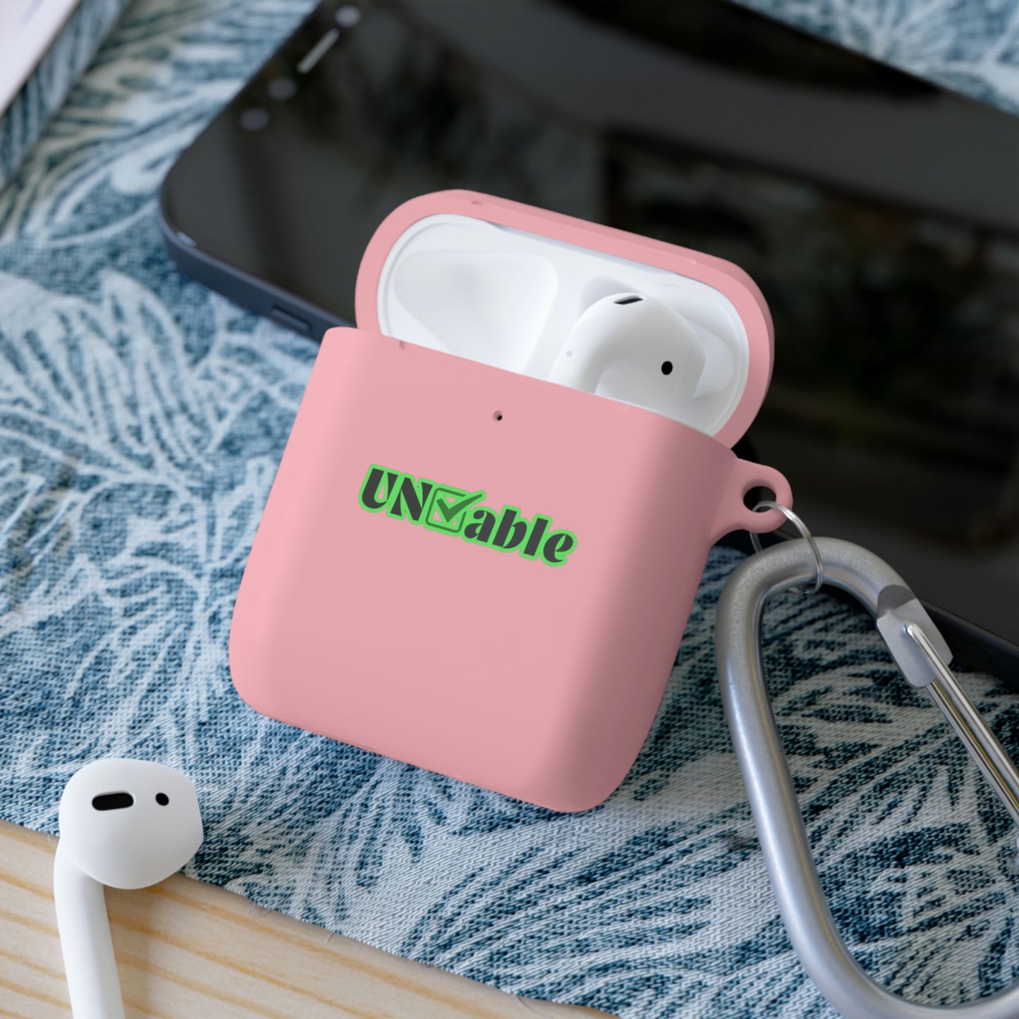 Uncheckable Baylor Green AirPods and AirPods Pro Case Cover