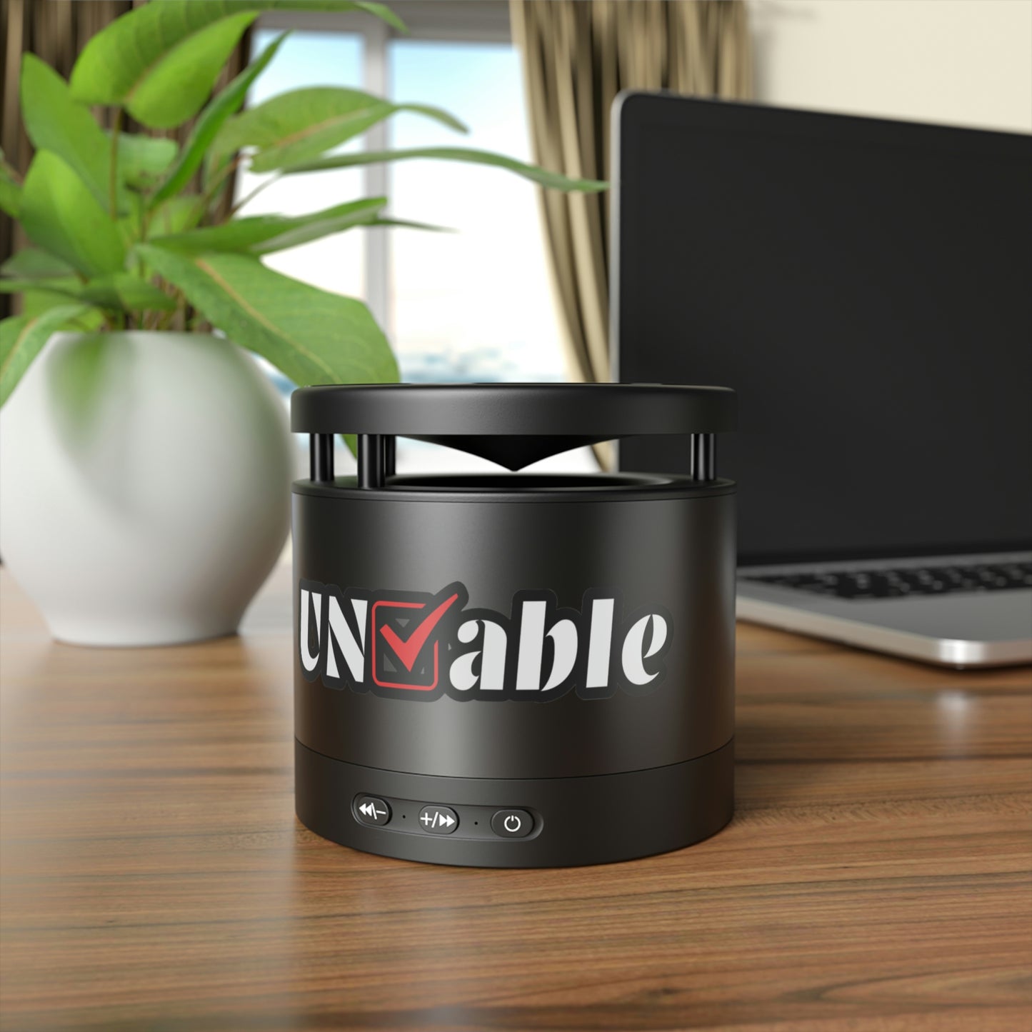 Uncheckable Classic Metal Bluetooth Speaker and Wireless Charging Pad